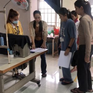 សកម្មភាពបង្រៀននិងណែនាំពីរបៀបប្រើប្រាស់សាំងក្រអូប​ពីបុគ្គលិកក្រុមហ៊ុនទៅកម្មករនិយោជិត